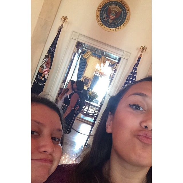 Possibly the first duck face photo to emerge from within the White House (photo via @chloesbeyonce /Instagram)