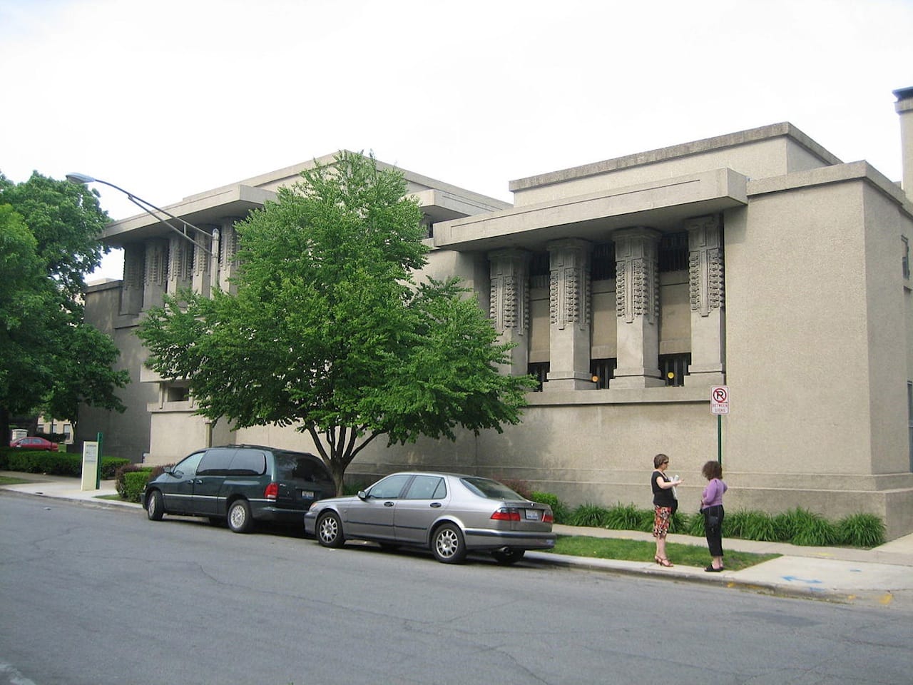 Unity Temple (Image via Wikimedia) 