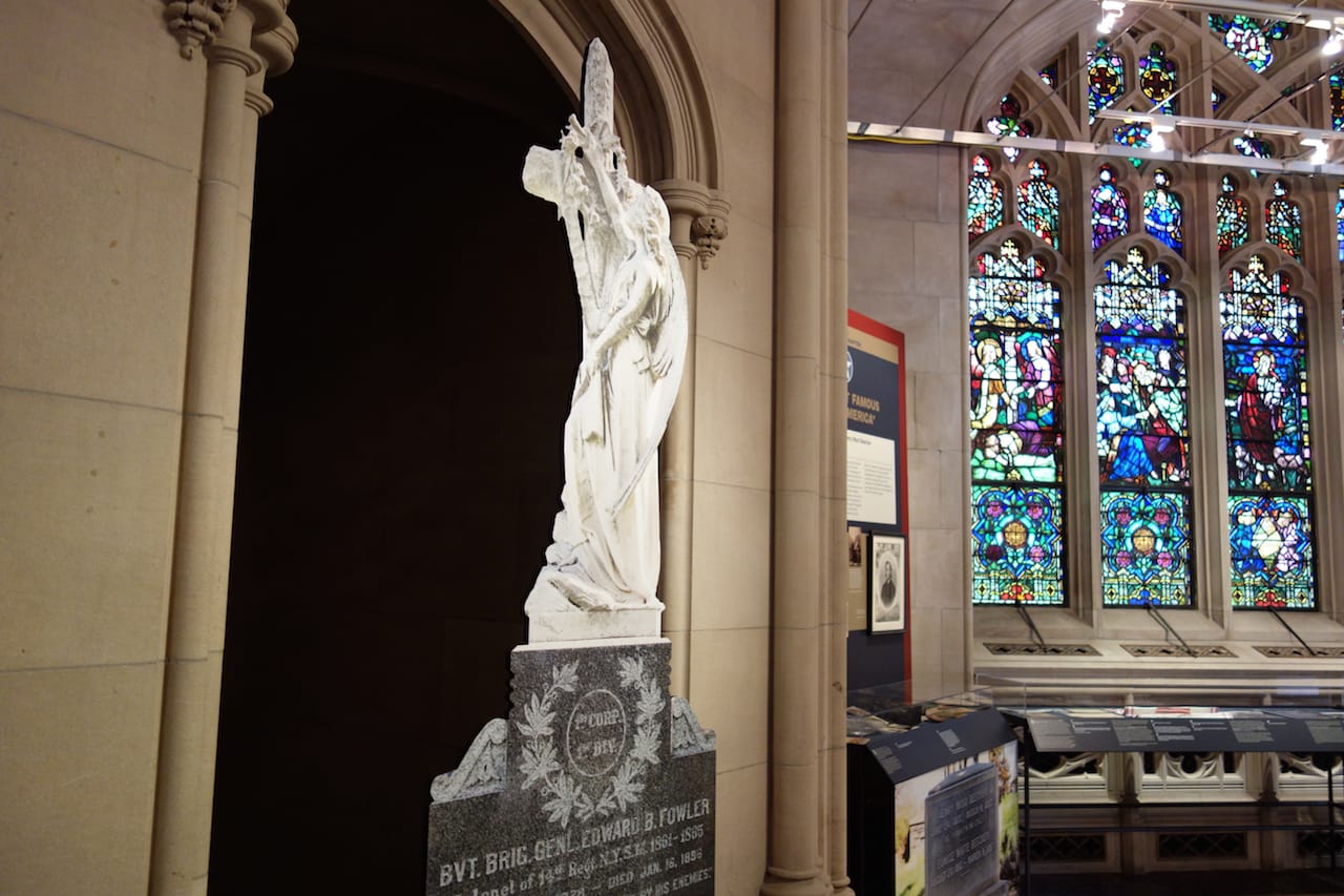 'To Bid You All Good Bye' in the Green-Wood Cemetery chapel