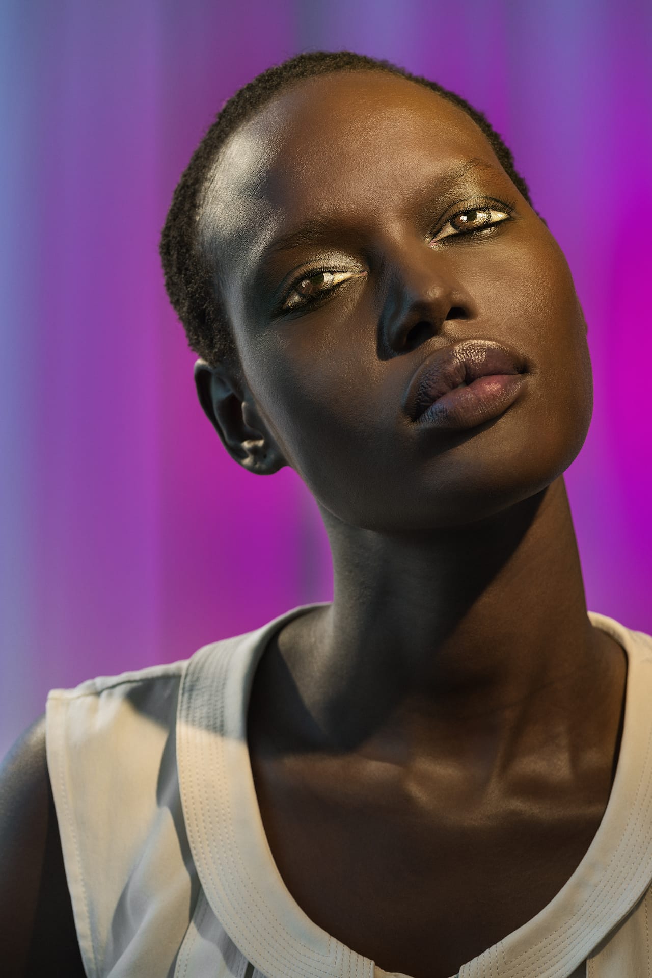 Laurie Simmons, "How We See/Ajak (Violet)" (2015), pigment print, 70 x 48 inches (© Laurie Simmons, courtesy the artist and Salon 94)