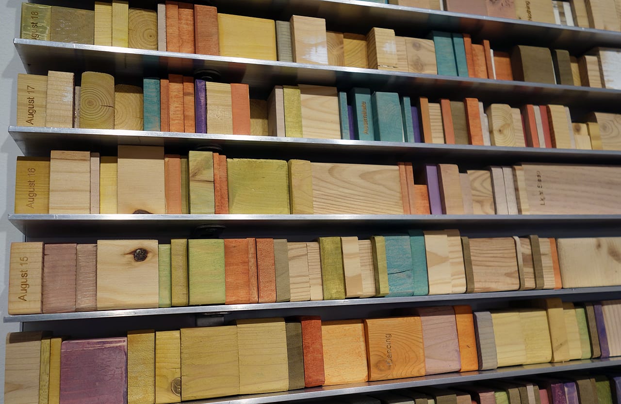 Laurie Frick, "Daily Time Slices Aug 25" (2014), laser etched wood blocks, pigment, and aluminum on alumalite, 40 x 48 x 2 inches, 21 days of 24 hour time-tracking