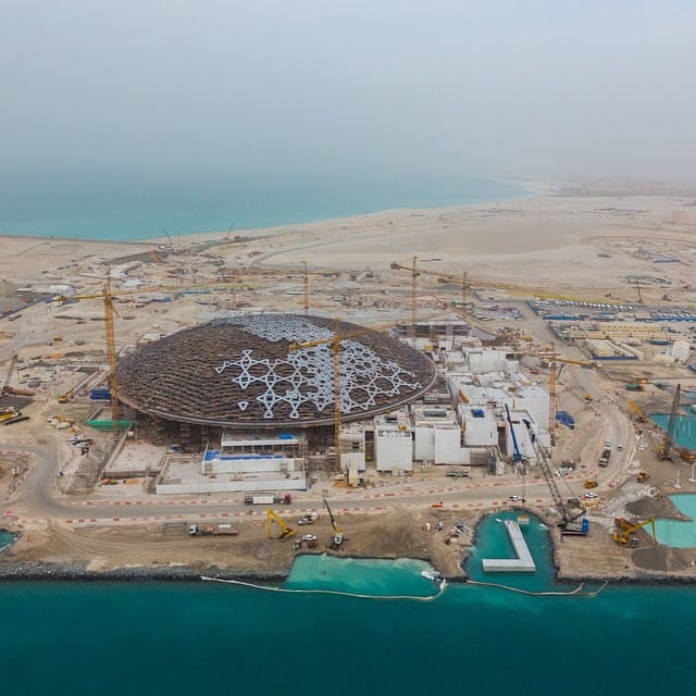 Construction on the dome of the Louvre Abu Dhabi (photo by TDIC/Instagram)