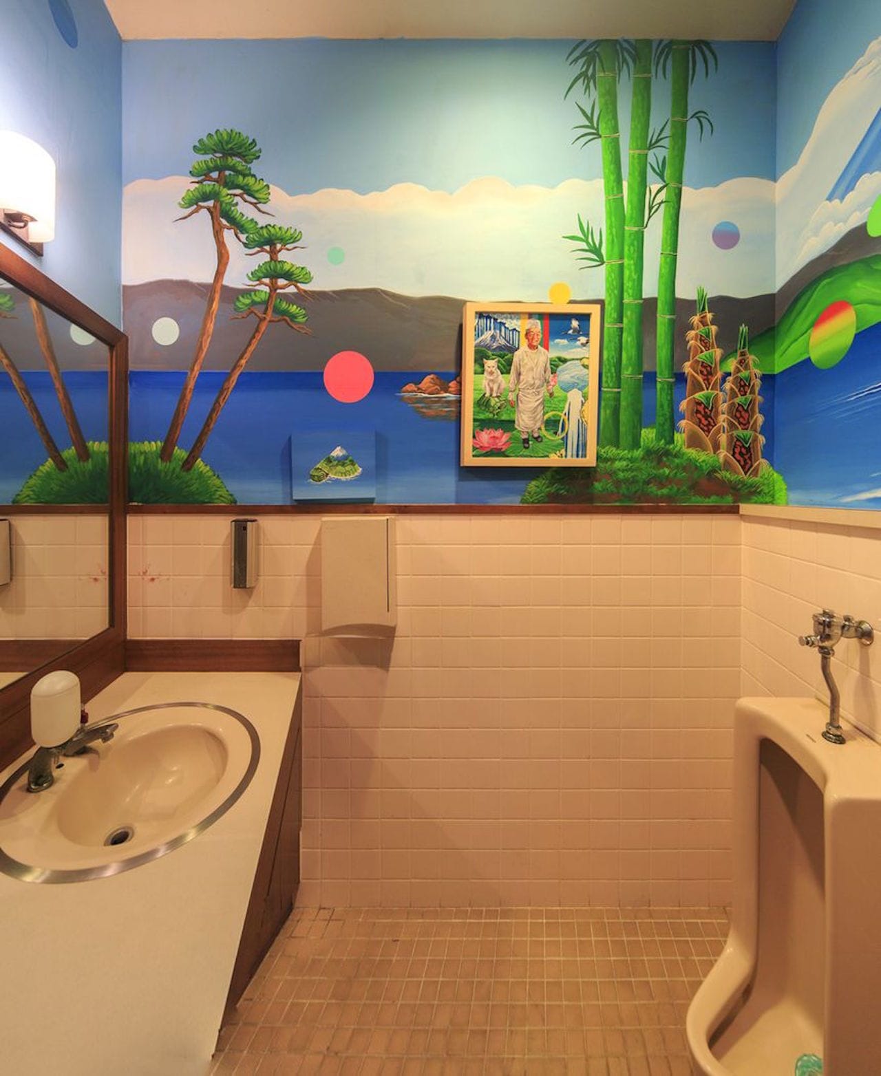 Yujiro Miyazaki, "Traveling Toilet" (2015)