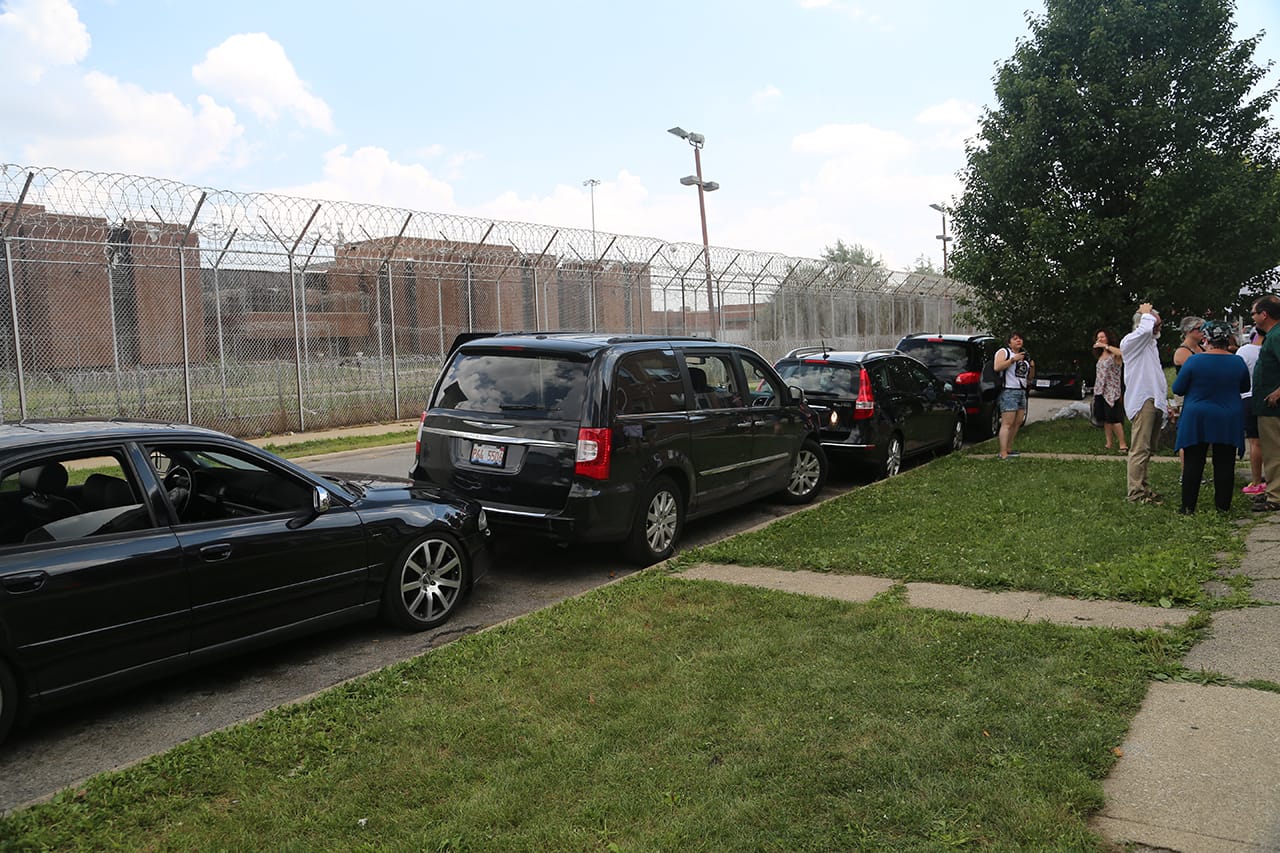 Inmates represented by black cars form approximately 70% of the Cook County Jail population. (click to enlarge)