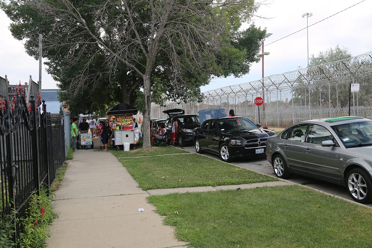 The scene at "PARK: 96 Acres" last Saturday. (all photos by the author for Hyperallergic)