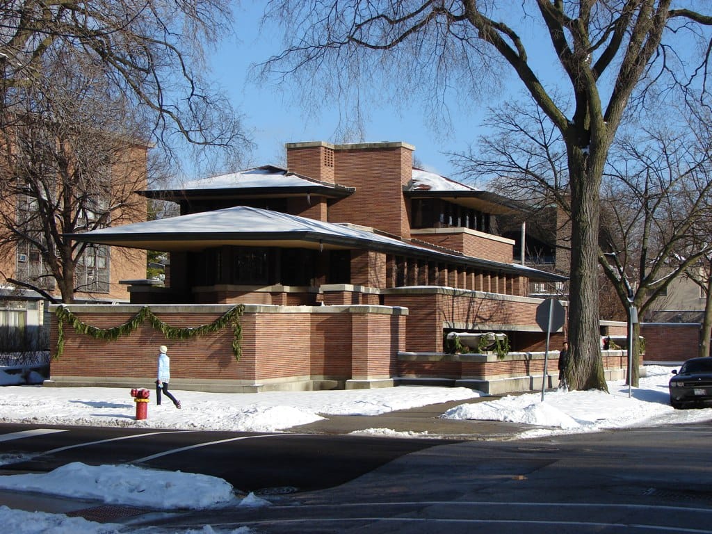 Frank Lloyd Wright's Robie House, designed in 1908 (photo by Luiz Gadelha Jr. / Flickr)