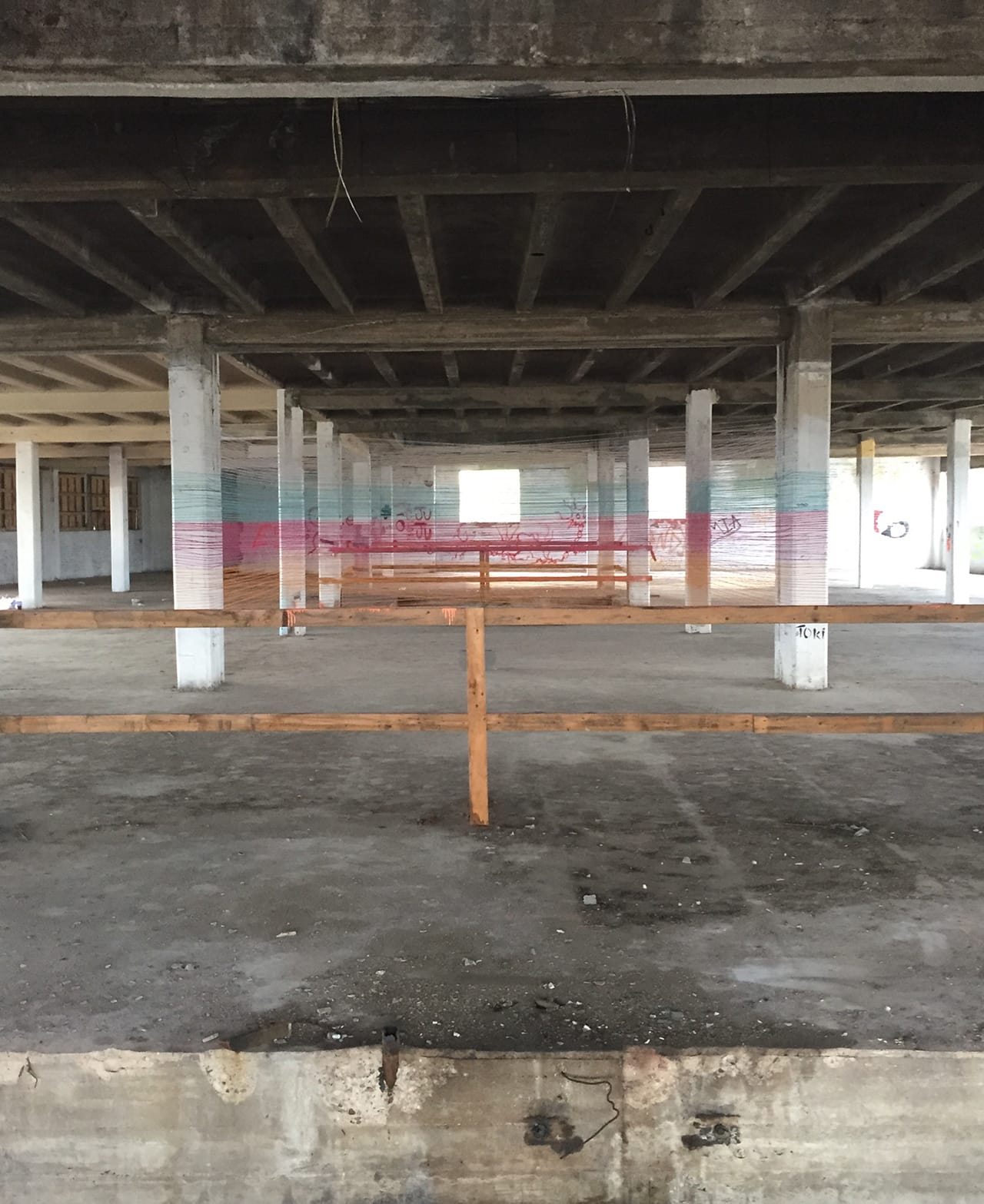 The second piece in Toki's 'Synth Series' (all photos by the author for Hyperallergic unless otherwise noted)