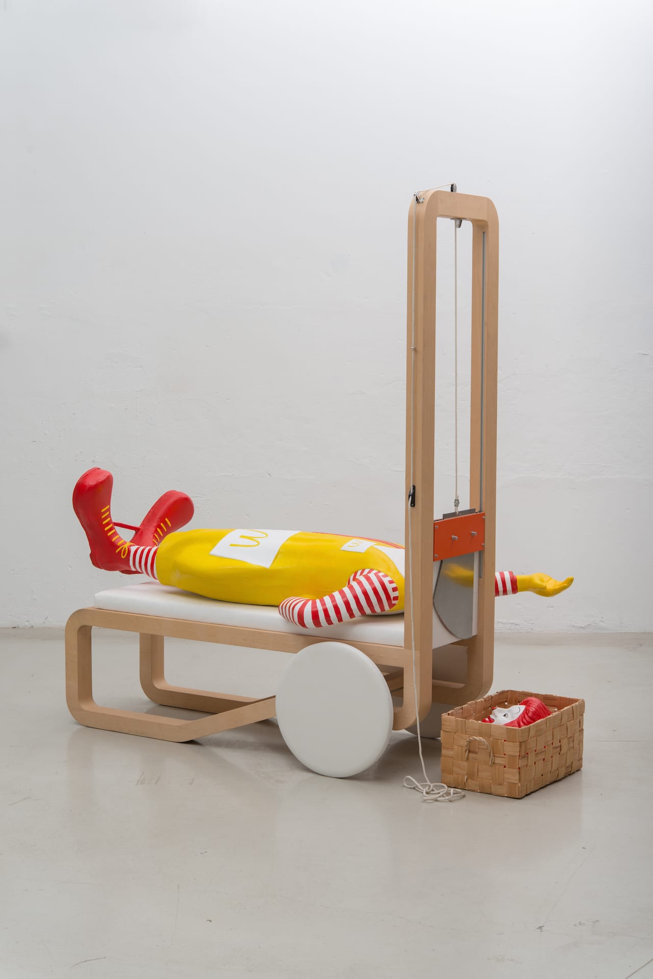 Photo (c) Vilhelm Sjostrom www.mustavalkoinen.fi