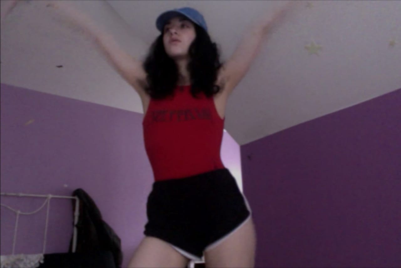 Sarah Cohen, still from "Teenage girl dances in room alone" (all images courtesy Stream Gallery)