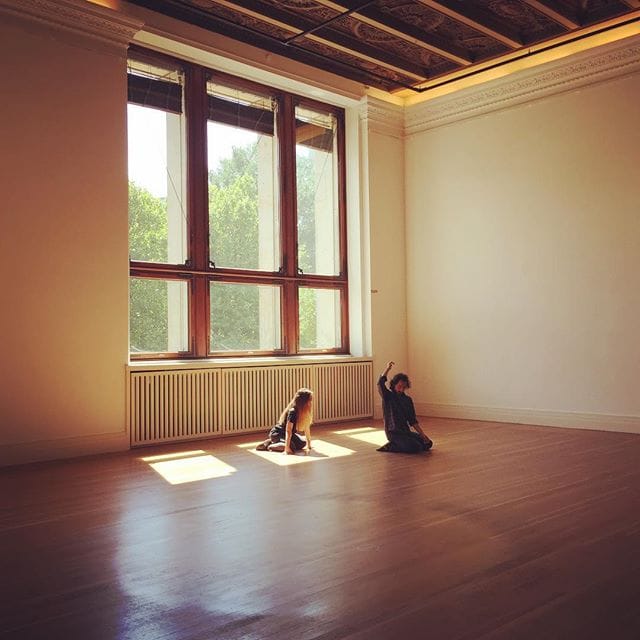 Work by Tino Sehgal at the Martin-Gropius-Bau (photo by @owlsatnoon/Instagram)  https://instagram.com/p/57qqX3oAIt/