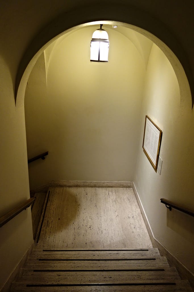 The Hermann Zapf UN Charter Preamble installed at the Morgan Library (photo by the author for Hyperallergic)