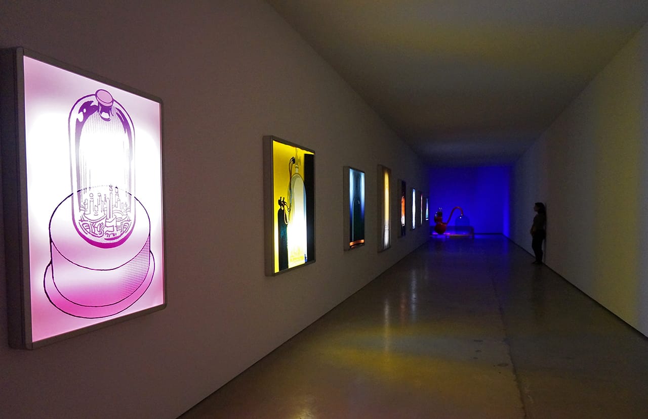 Wall of lenticular prints