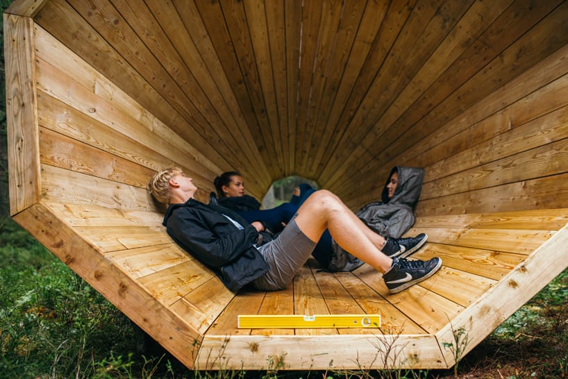 Wooden megaphones built by Estonian Academy of Arts students in the RMK Pähni Nature Centre (photo by Tõnu Tunnel)