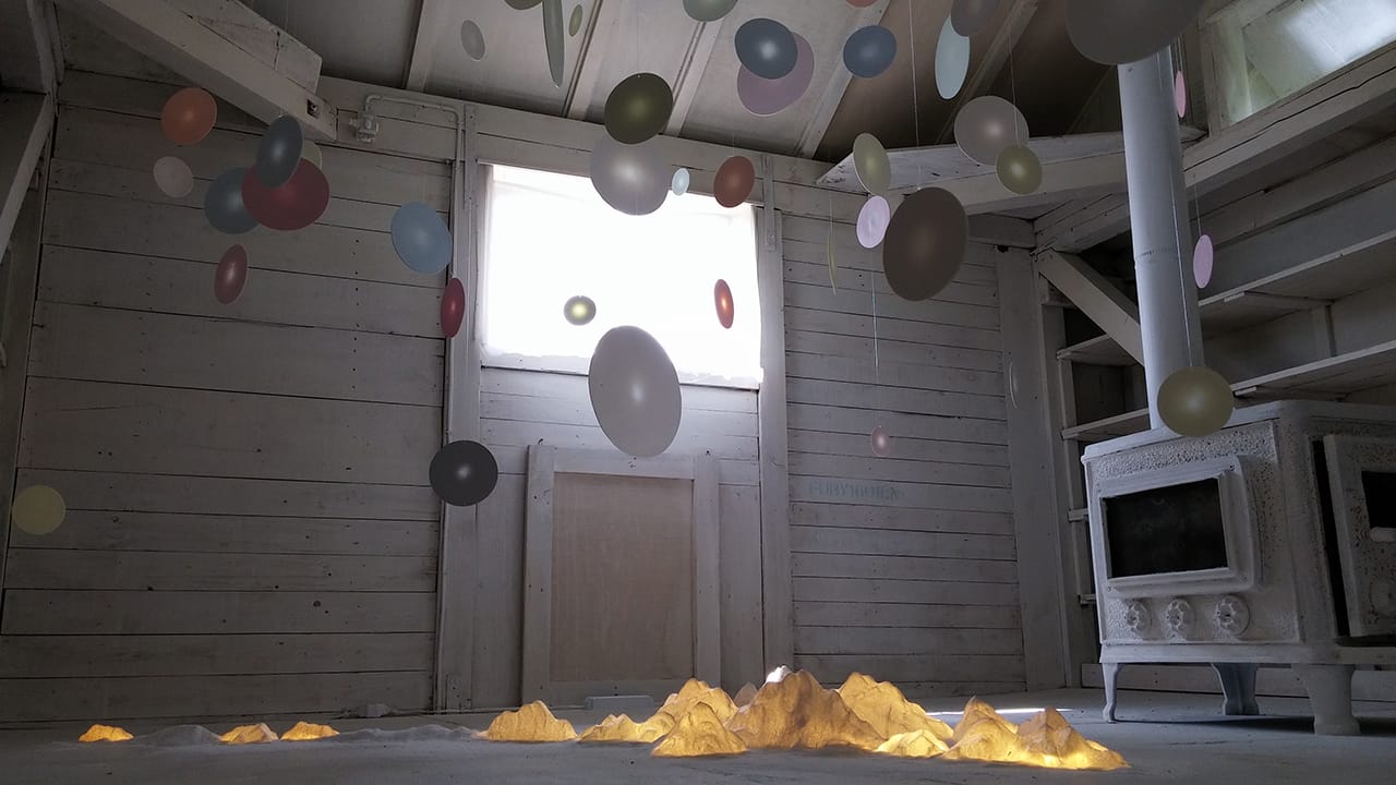 Fiona Wong, "Gogasha" (photo by G Yeung and Evelyn Char) (click to enlarge)