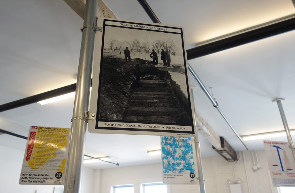 Lower Manhattan Sign Project