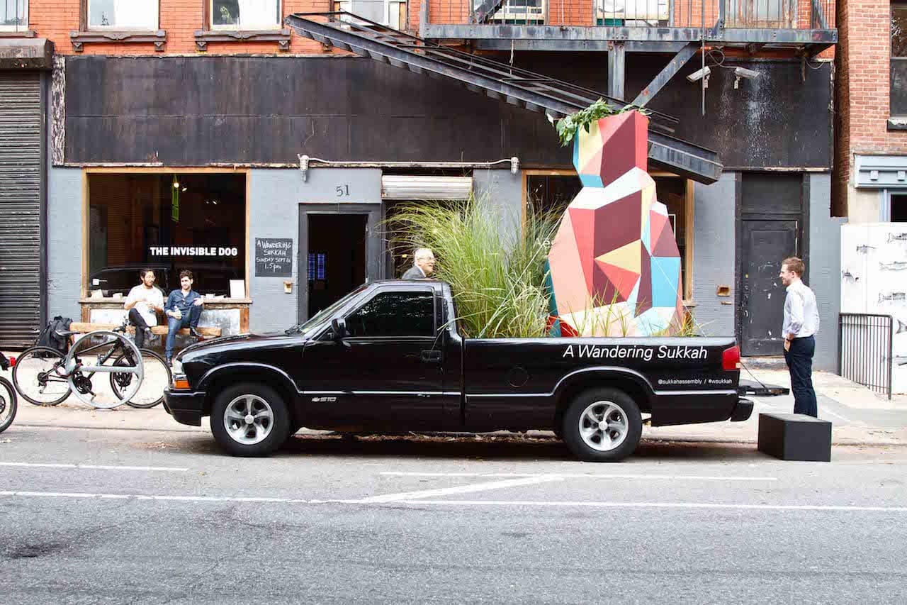 Assembly Required, "A Wandering Sukkah" (2015) (all photos by Simon Courchel, courtesy The Invisible Dog Art Center)