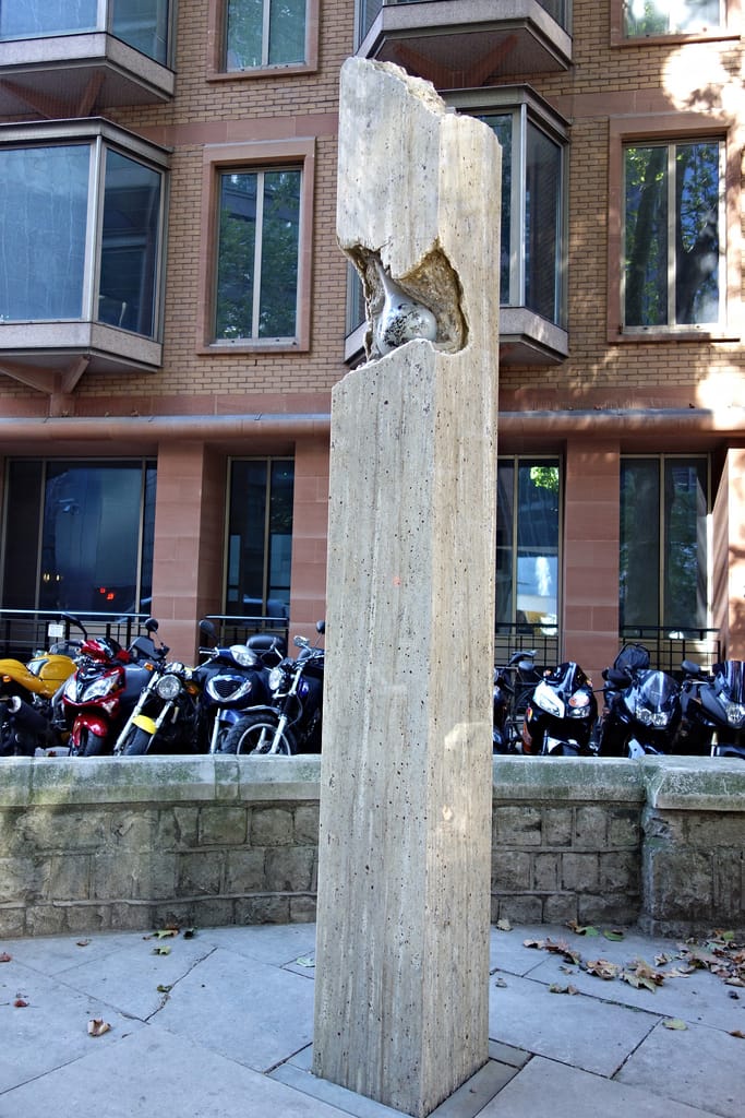 Shan Hur, "Broken Pillar #12," installed at St. Helen's Bishopsgate Churchyard