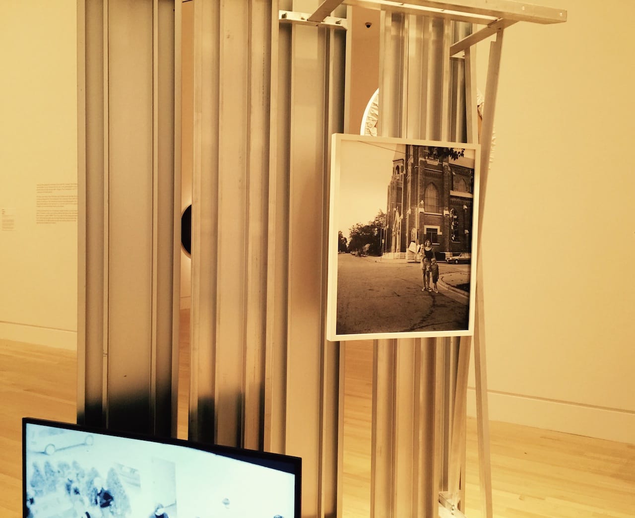 Michelle Grabner, installation detail of construction