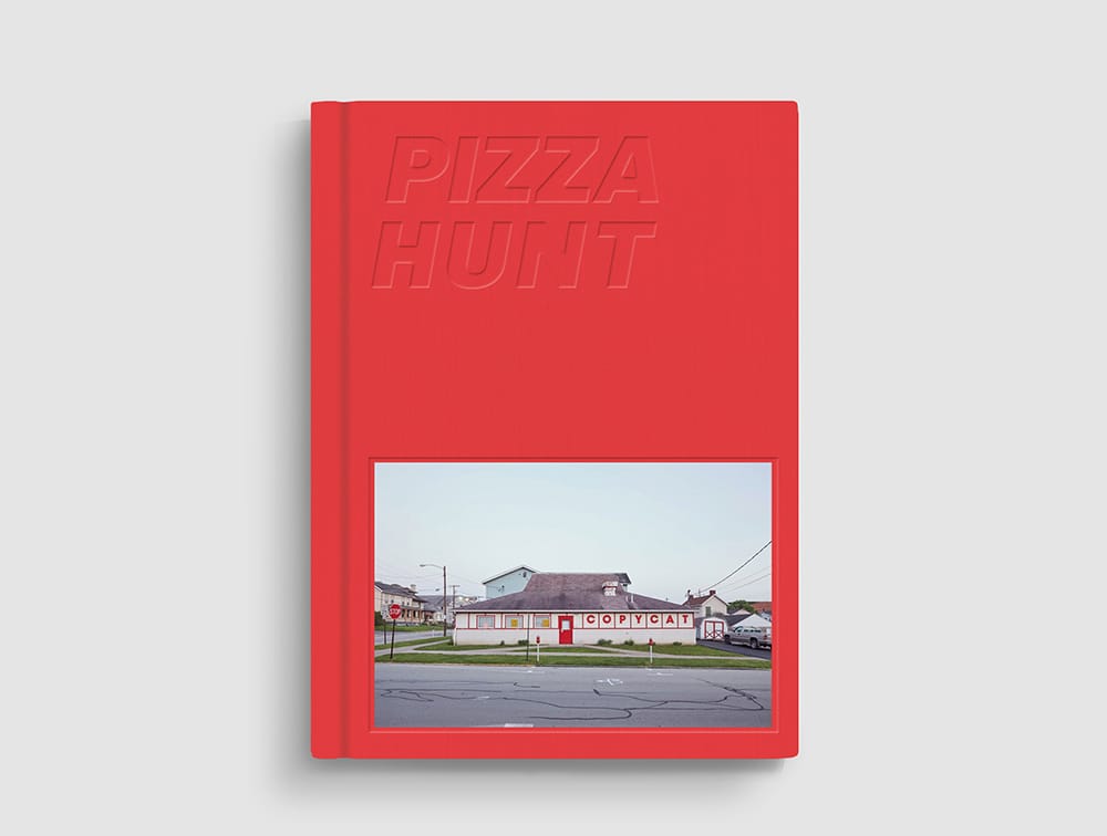 Cover of 'Pizza Hunt' by Ho Hai Tran and Chloe Cahill (click to enlarge)