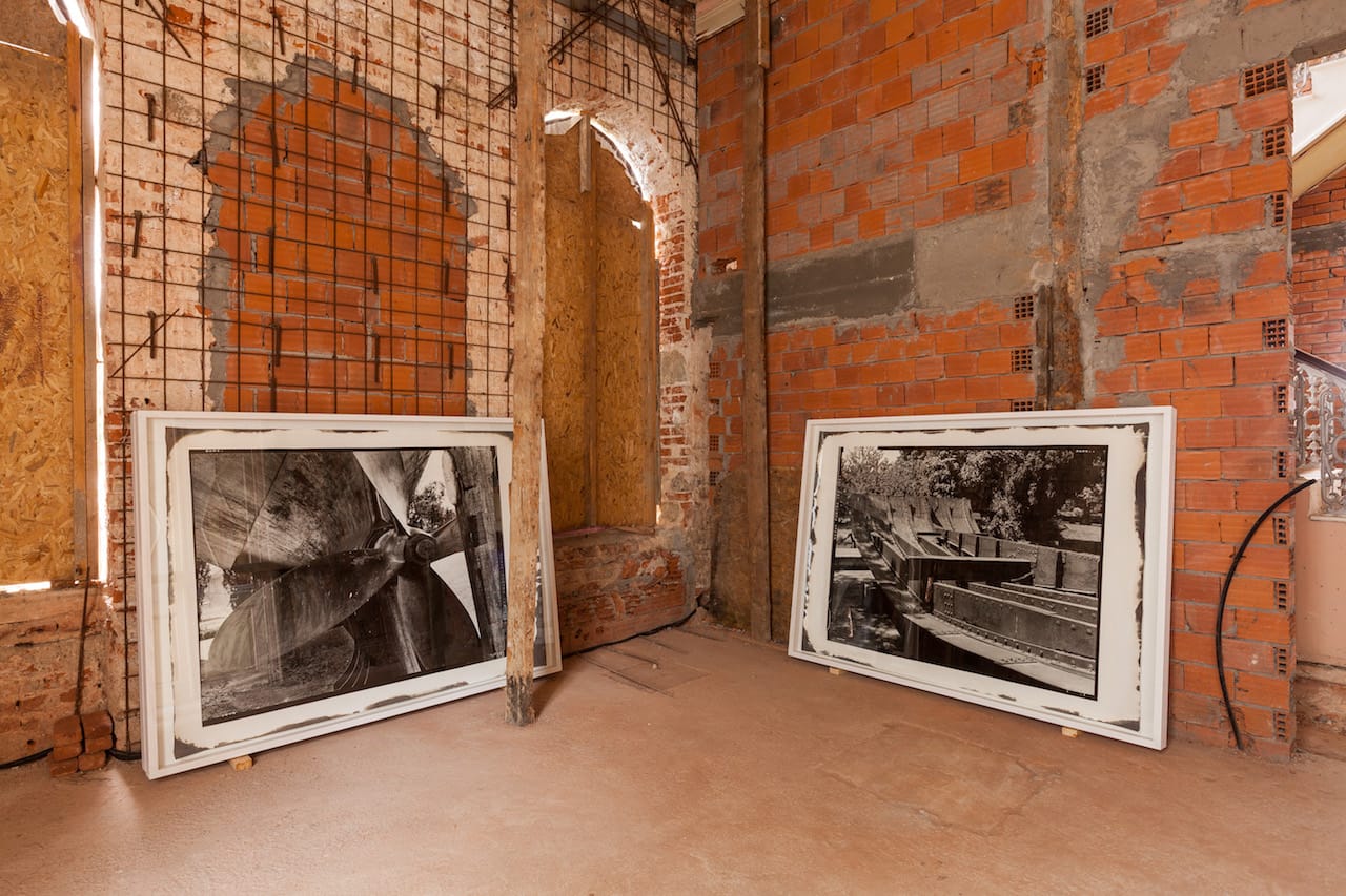 Susan Philipsz, "Elettra" (2015), Photographic prints and sound (photo by Sahir Ugur Eren)