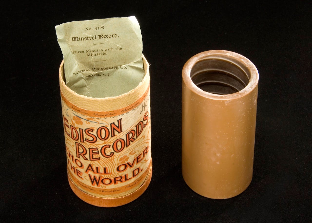 Brown wax cylinder, featuring "Three minutes with the minstrels" by Arthur Collins, S.H. Dudley, and Ancient City (1899)