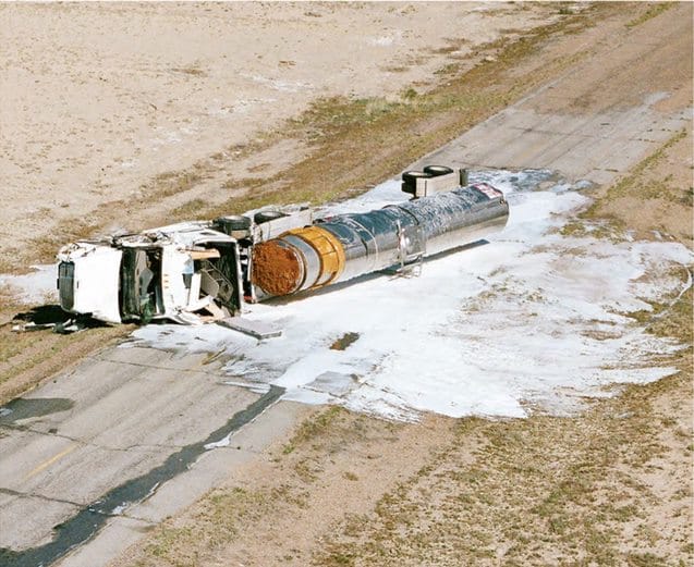 Jeremy Everett, "Floy" (2015) (via facebook)