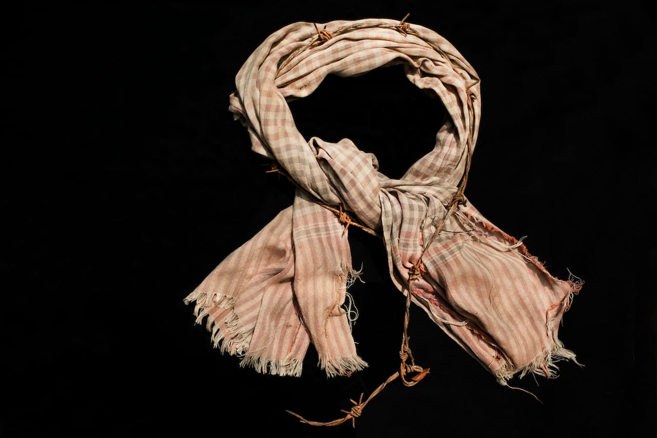 ￼Kim Hak, "Karma and Barbed Wire" (2014), c-print on Dibond, 23.6 x 35.4 inches