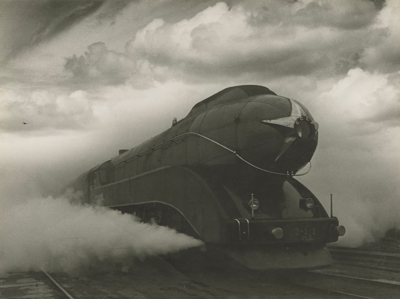 Arkady Shaikhet, Express, 1939, gelatin silver print. Nailya Alexander Gallery, New York. Artwork © Estate of Arkady Shaikhet / courtesy of Nailya Alexander Gallery.
