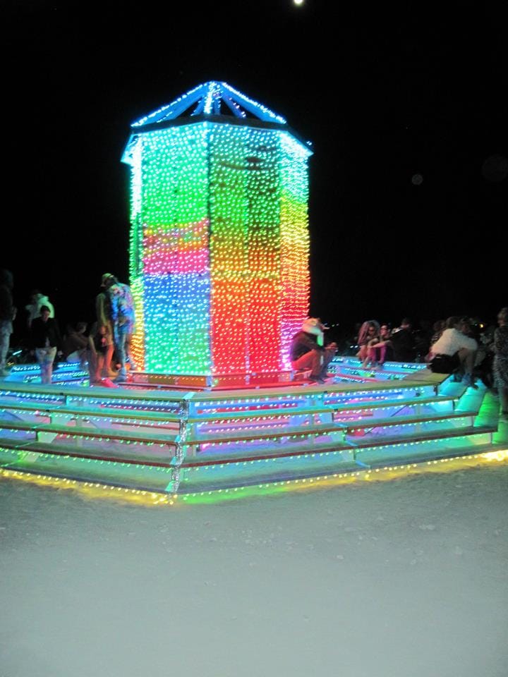 "Reflect" by Awesome Co-op (photo by Domenic Weber) (click to enlarge)