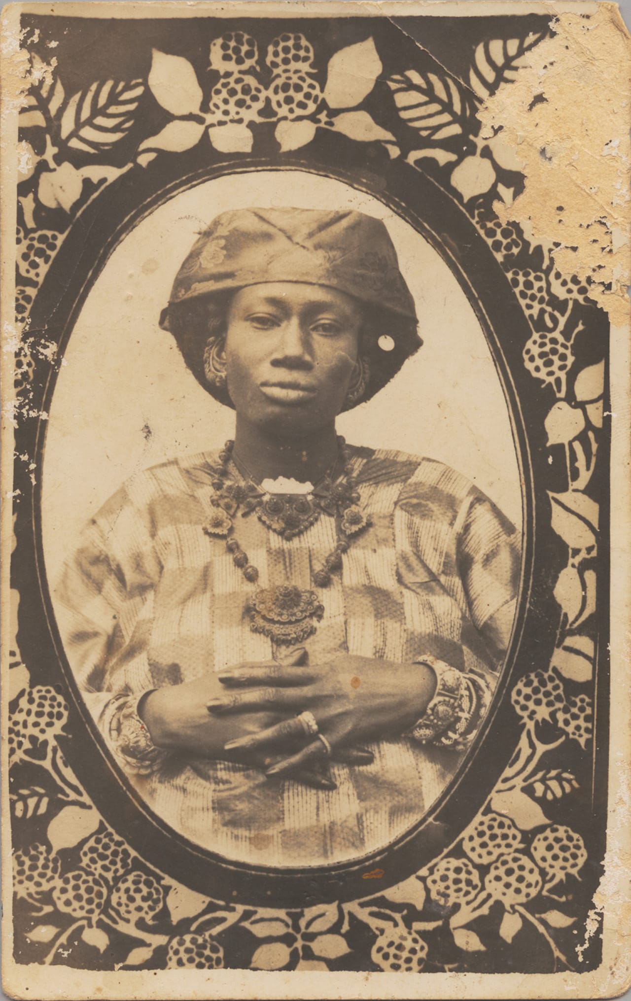 Unknown Artist (Senegal) Senegalese Woman, 1910s Postcard format gelatin silver print 5 x 3 in (14 x 8.9 cm) Visual Resource Archive, Department of the Arts of Africa, Oceania, and the Americas