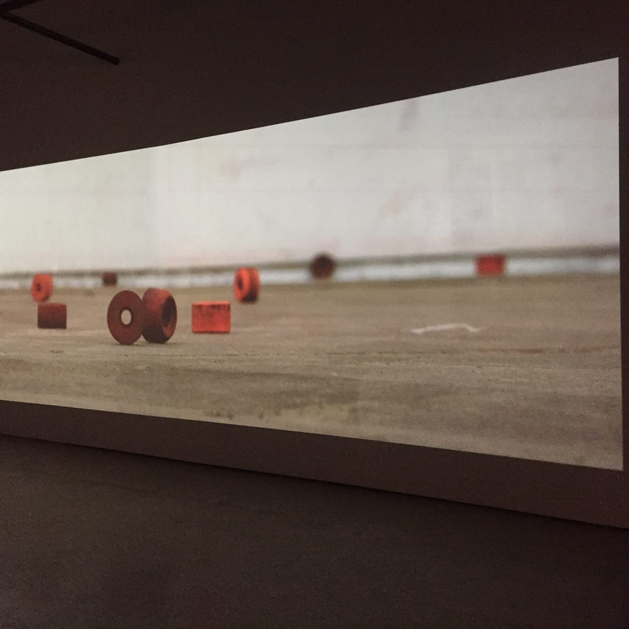 Mark Bradford, "Deimos" (2015), digital video with audio, 1'21", installation view at Hauser & Wirth