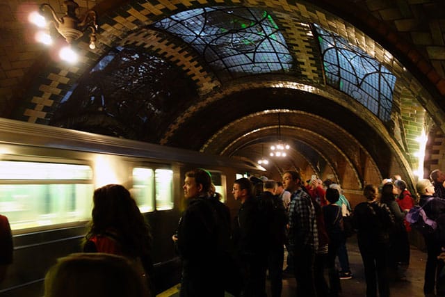 cityhallstation01-640