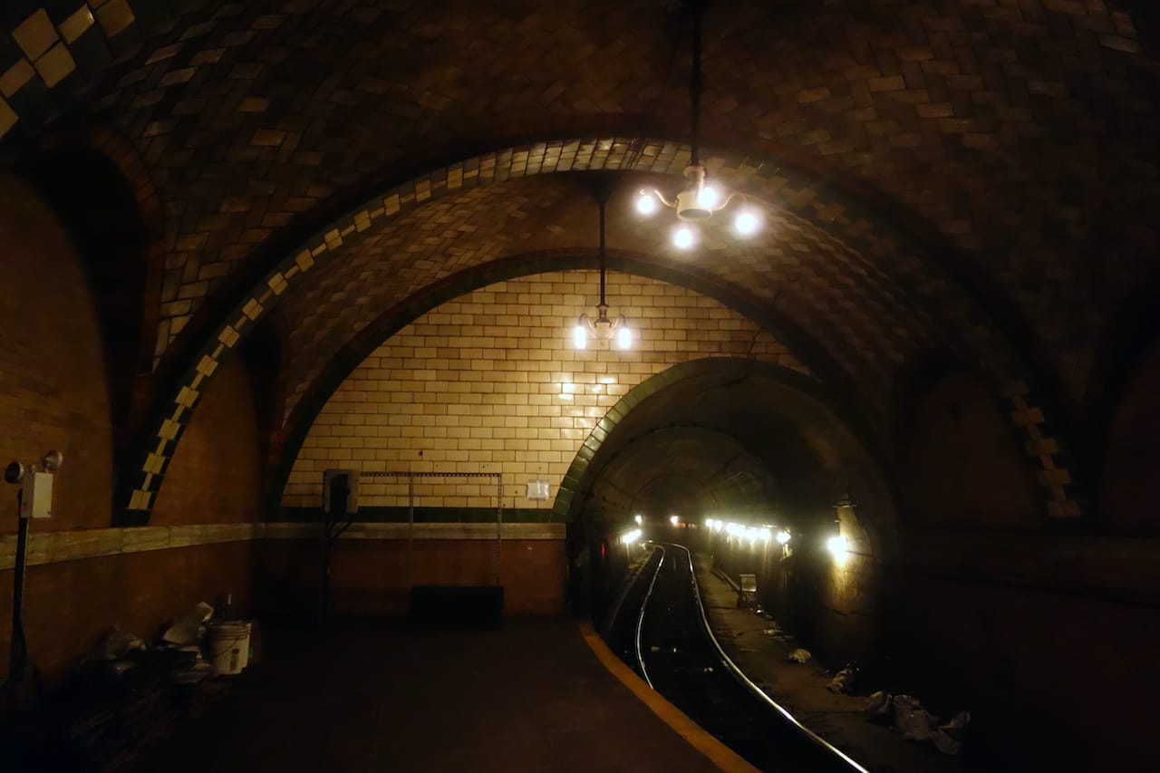Old City Hall Station
