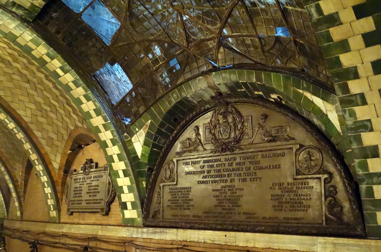 Old City Hall Station