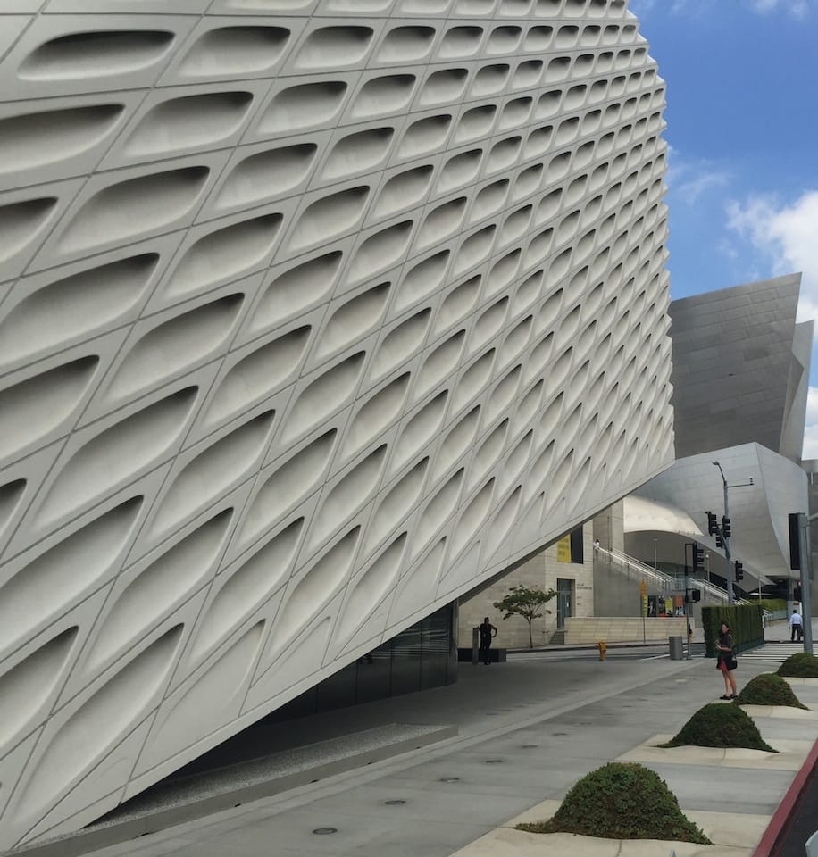 The Broad Museum (photo by Matt Stromberg/Hyperallergic)