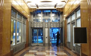 A Manhattan Art Deco Landmark Reopens After Decades