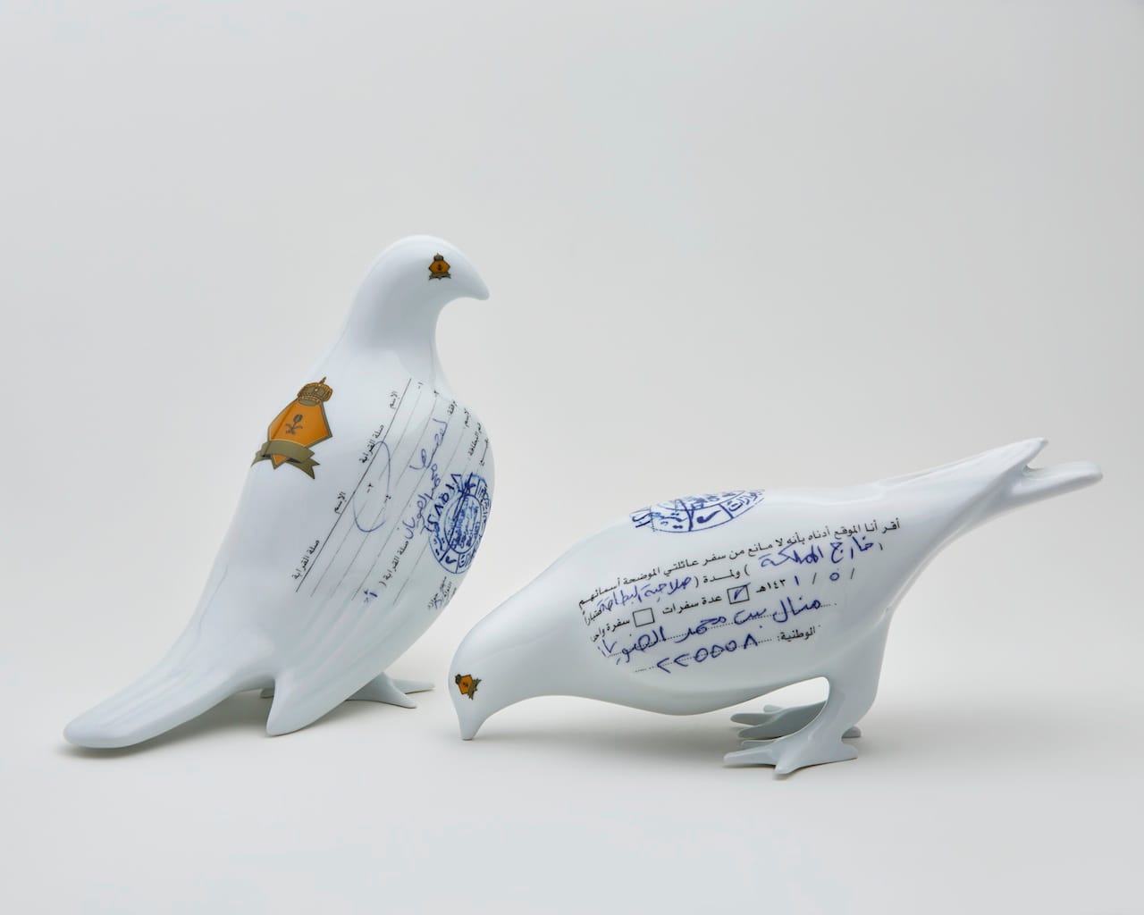 Manal al-‐Dowayan, "Suspended Together – (Standing Dove, Eating Dove)" (2012), porcelain, 20 x 10 x 23 cm each (photo by Miguel Veterano)
