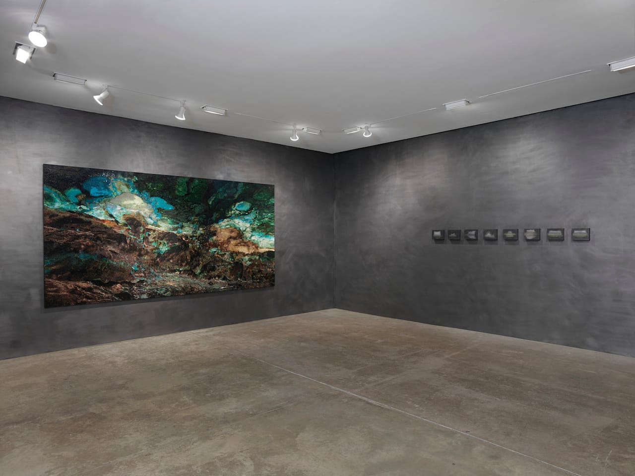 Teresita Fernández, installation view (courtesy the artist and Lehmann Maupin, New York and Hong Kong)