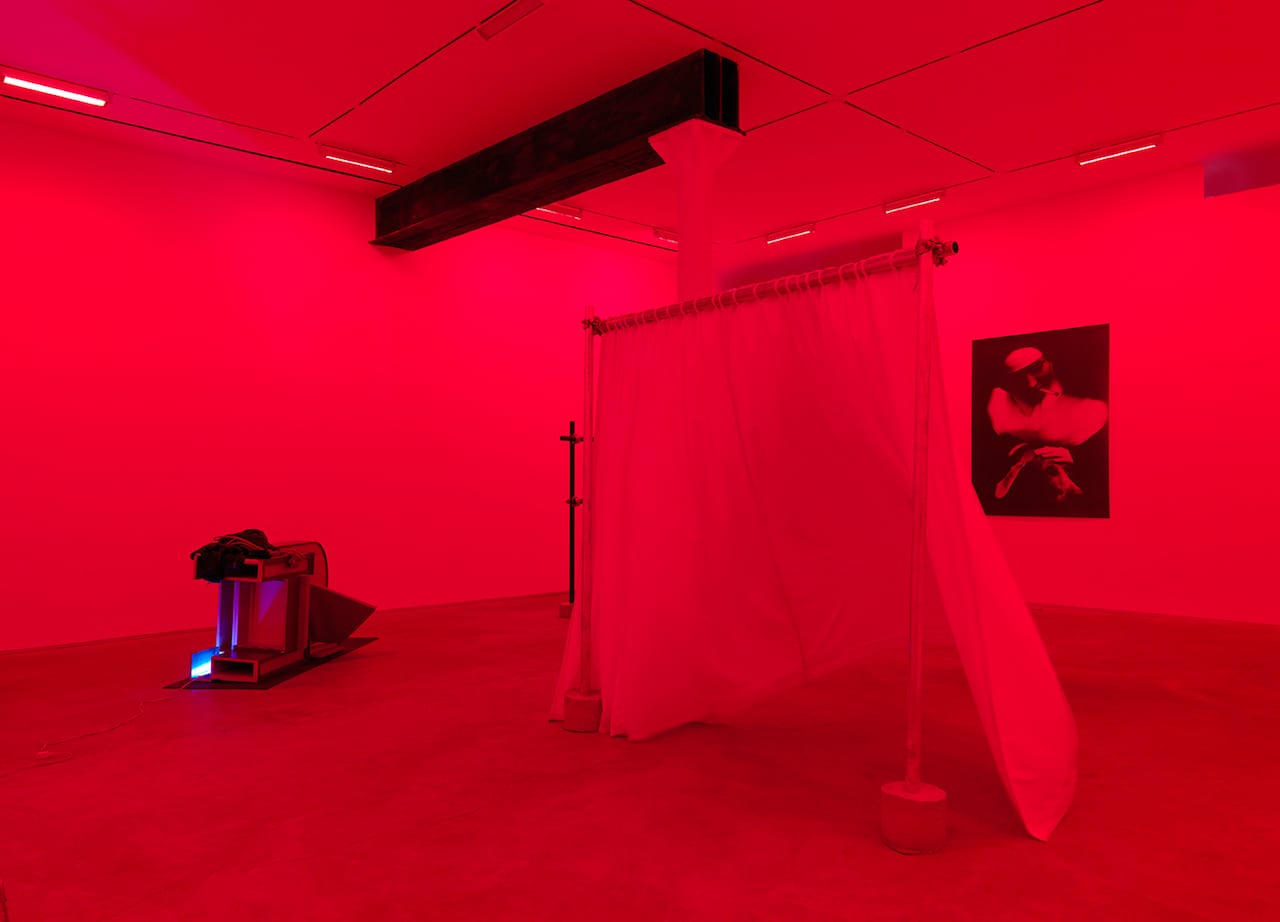 Installation view of 'Lizzi Bougatsos: Work Habits' at James Fuentes Gallery (all photos courtesy the artist and James Fuentes Gallery, New York)