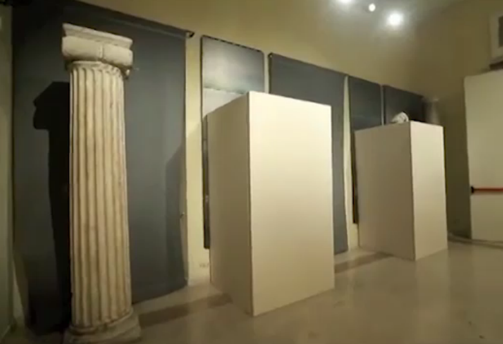 The hallways of the Musei Capitolini (screenshot via CorriereTV)