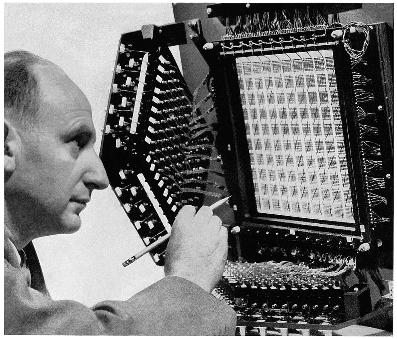 Electronic Brain Image credit: © Eredi Ugo Mulas