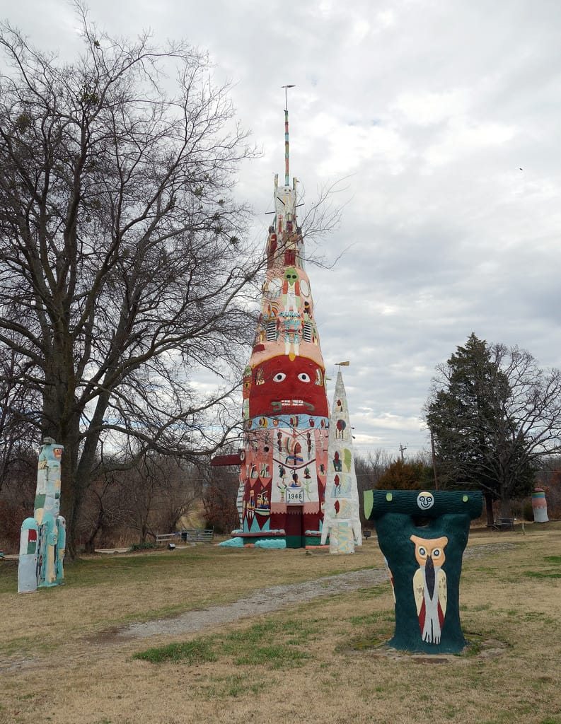 Ed Galloway's Totem Pole Park