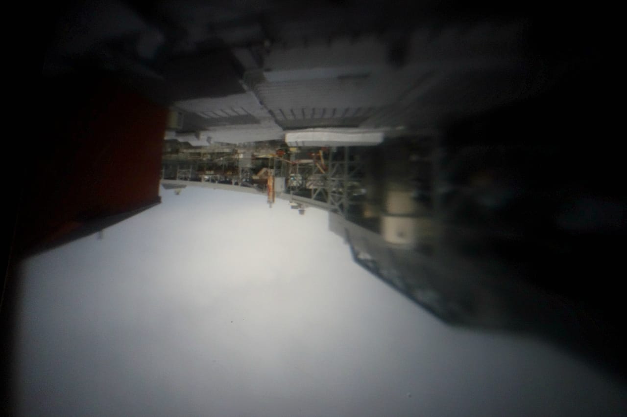 'Camera Obscura/Gowanus' at Gowanus Loft (all photos by the author for Hyperallergic unless noted)