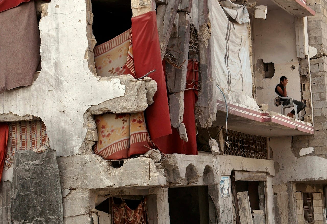 Coping Amid the Ruins, Gaza (2014) (photograph by Gary Fields)