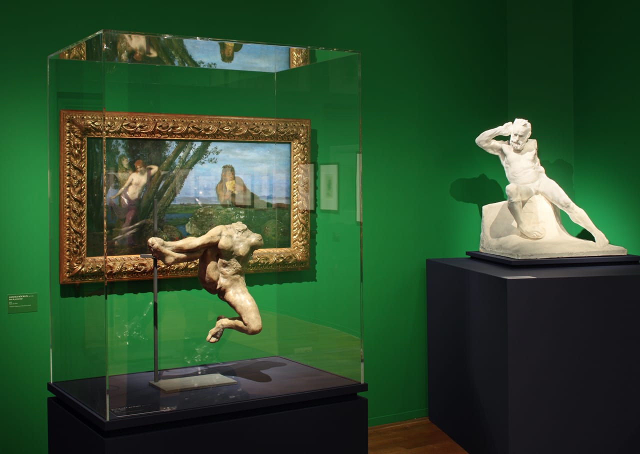 Installation view 'Eros Hugo' Auguste Rodin's "Iris étude" (1893, left) and "Victor Hugo, assis, nu, étude pour le Monument avant" (1909, right) (photo by Benoit Fougeirol, Terra Luna Films)