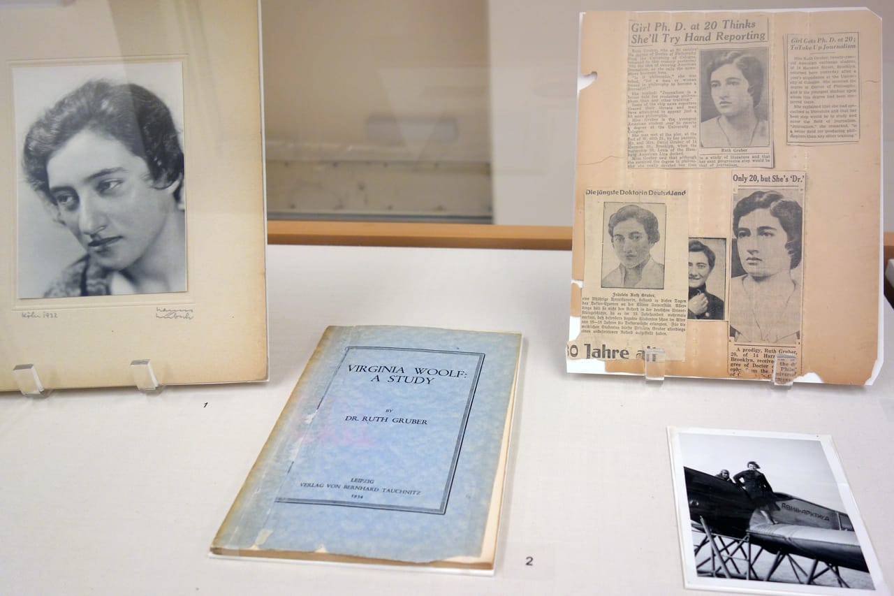 Installation view of 'Ruth Gruber, Photojournalist' at Brooklyn College Library (photo by the author for Hyperallergic)