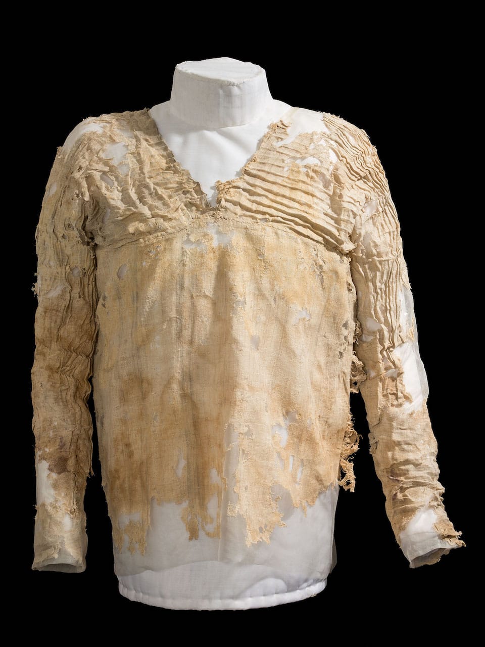 The Tarkhan Dress (courtesy Petrie Museum/UCL)