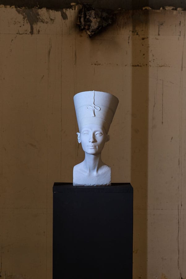 "The Other Nefertiti," a 3D-printed bust installed at the American University in Cairo (click to enlarge)