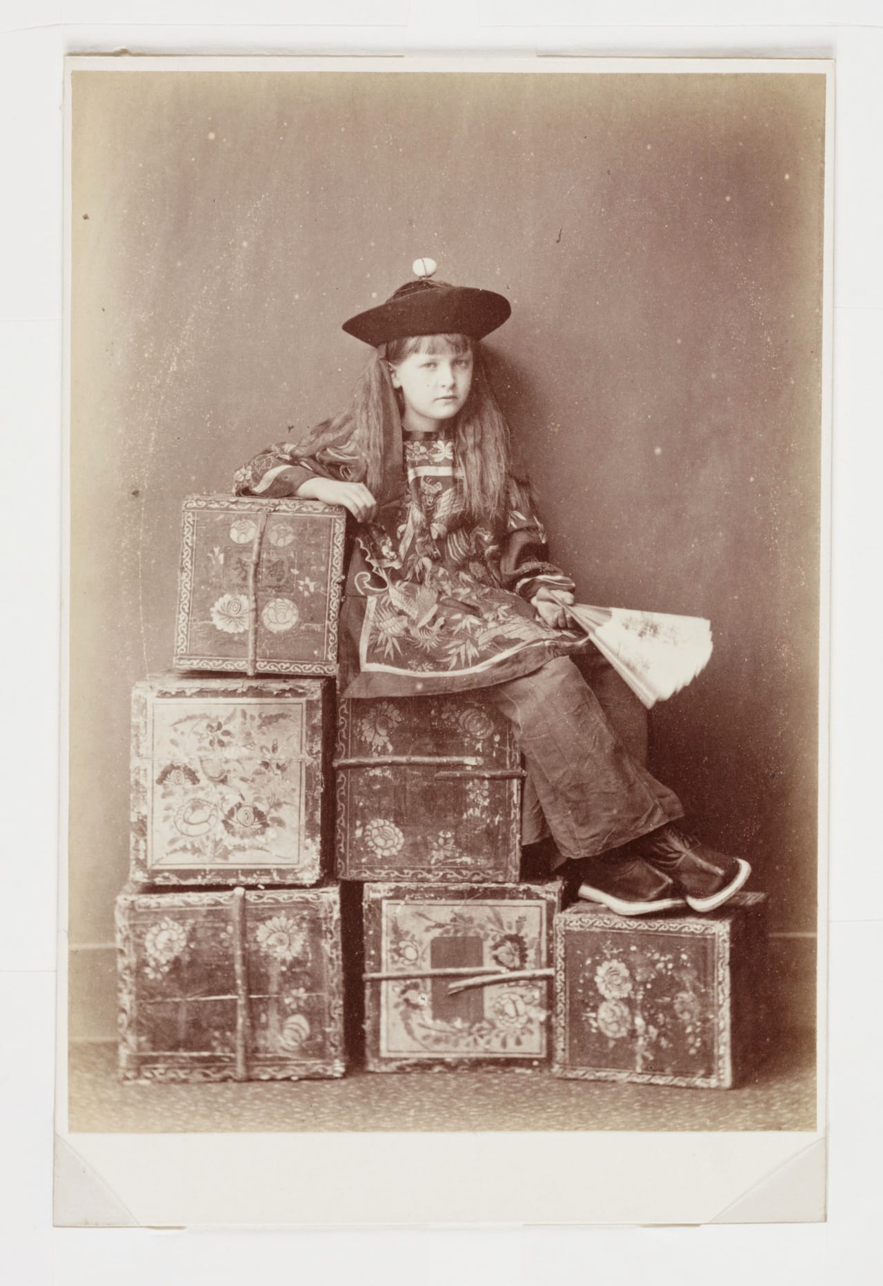 2003_5001_C23, 21/10/02, 3:18 pm, 8C, 4534x5702 (758+1273), 100%, bent 6 stops, 1/30 s, R54.6, G56.1, B101.5