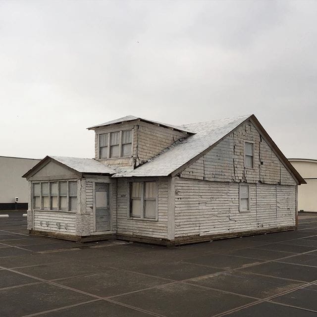 Ryan Mendoza, "The White House" (2015-2016) installed at Art Rotterdam (photo via @joepvandermade/Instagram)